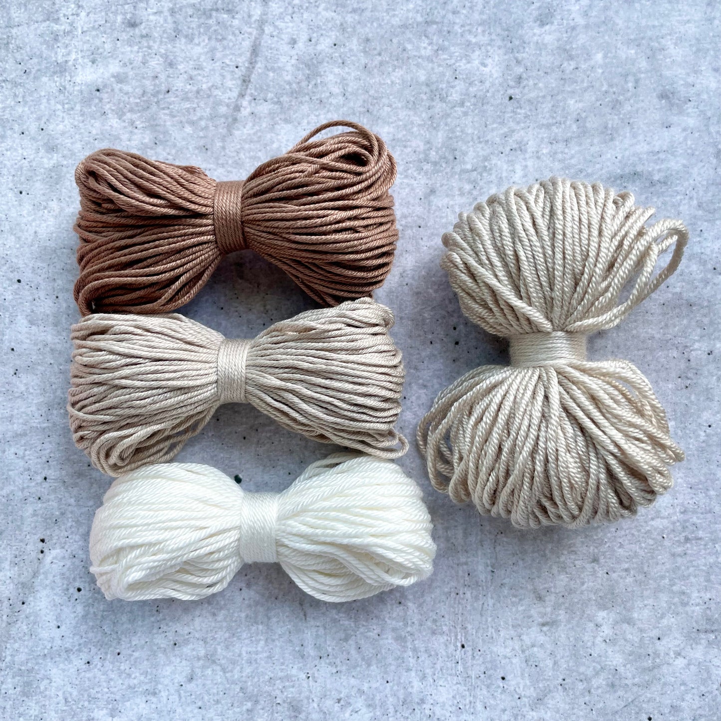 DIY Kit | Makramee Regenbogen-Girlande