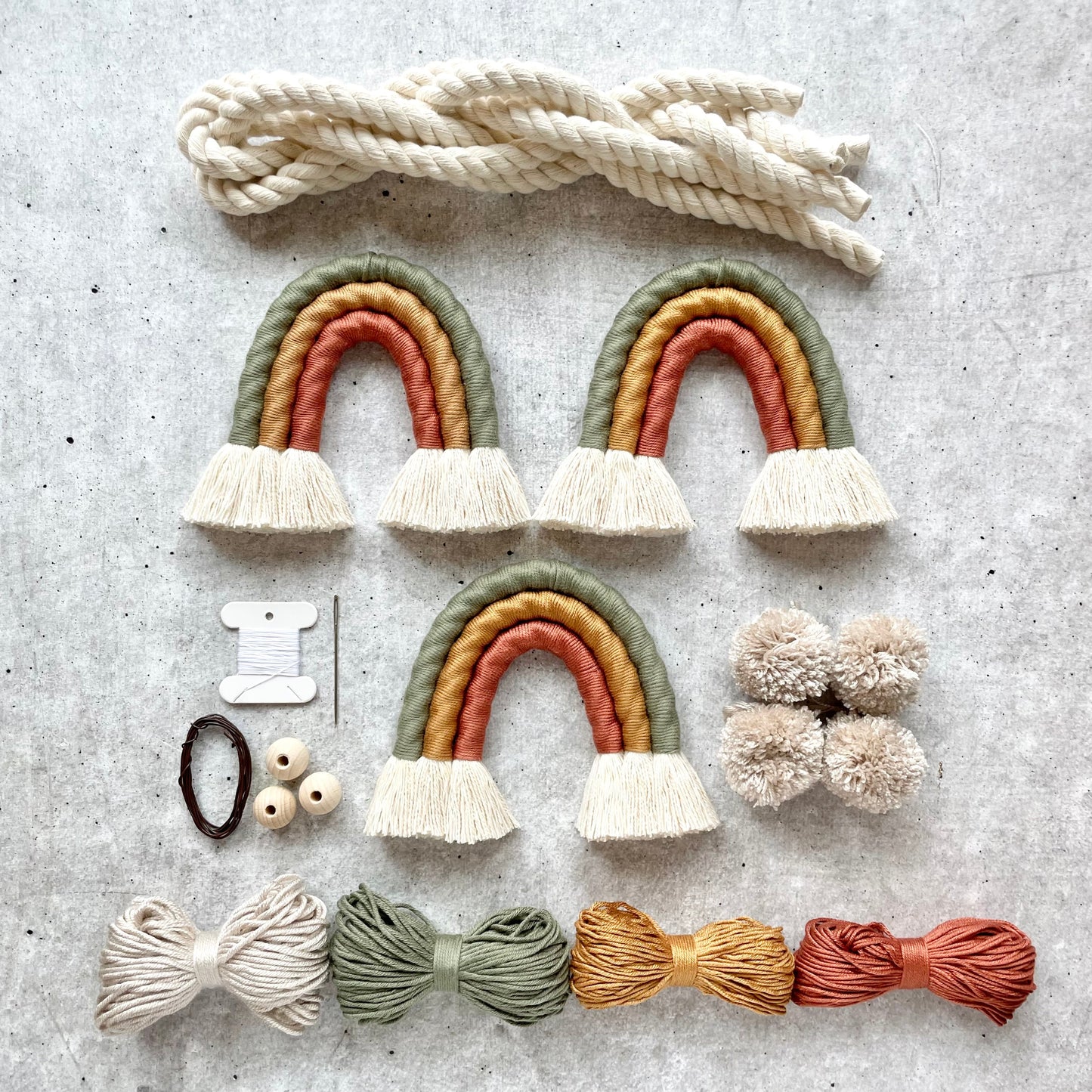DIY Kit Makramee Boho Regenbogen-Girlande