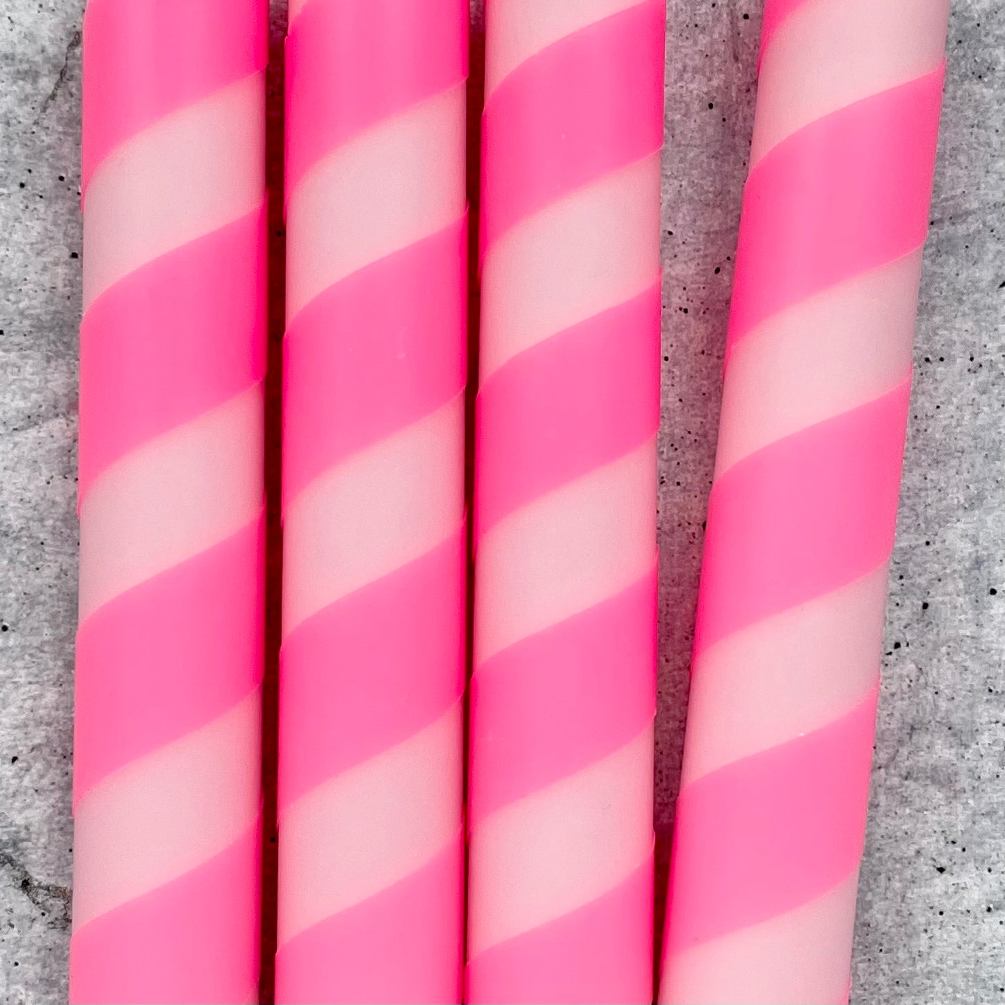 Dip Dye Kerzen | Swirl rosa-neonpink | 4er Set
