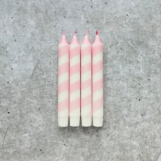 Handgefertigte Swirl Kerzen in Rosa-Weiß – Kindergeburtstags-Highlight