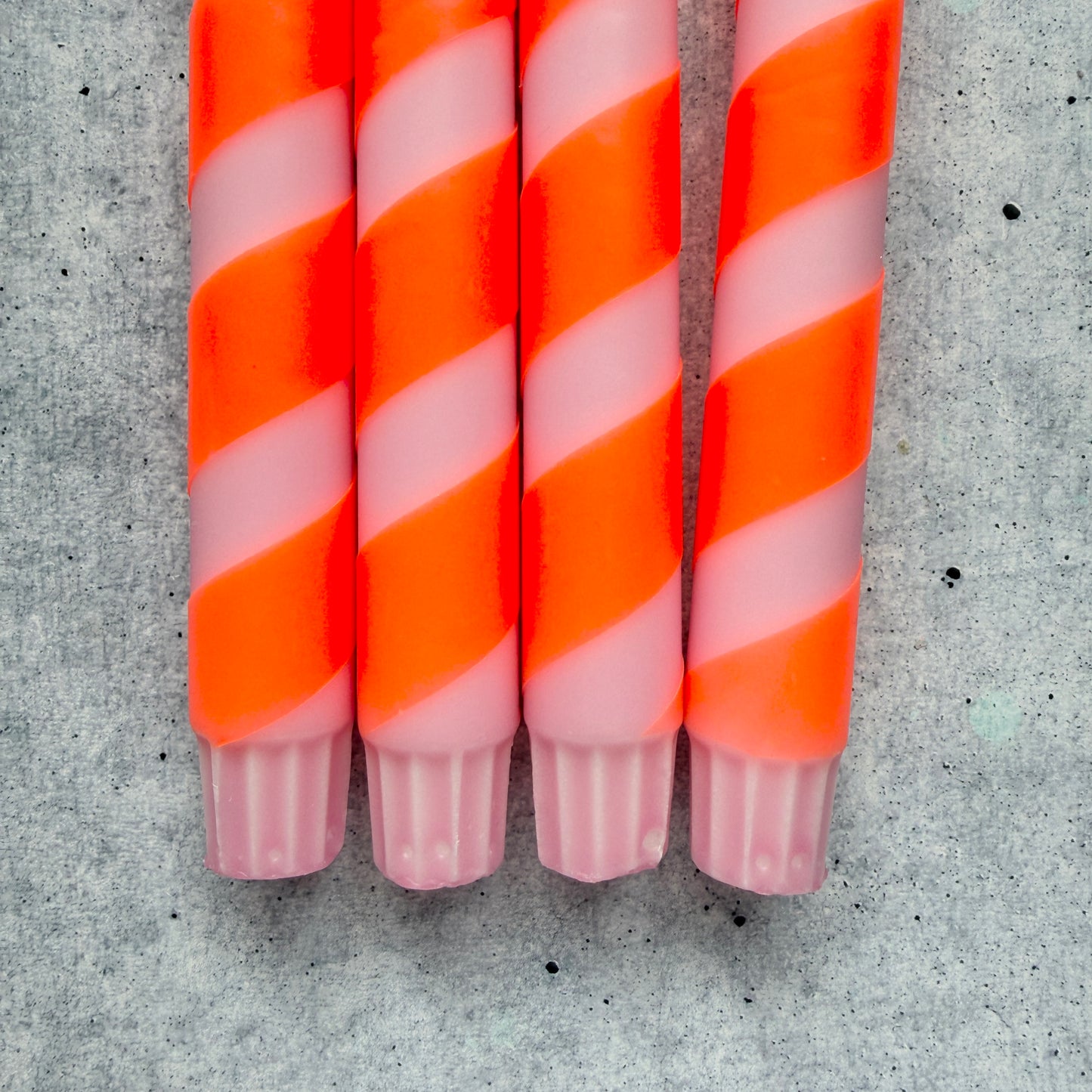 Dip Dye Kerzen | Swirl rosa-neonorange | 4er Set