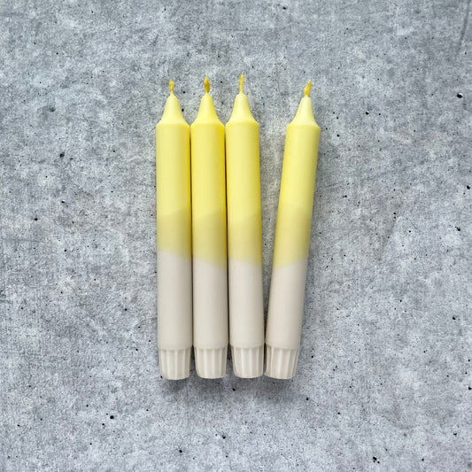 Dip Dye Kerzen Pastellmix – 4 handgemachte Stabkerzen in sanftem Beige und Gelb