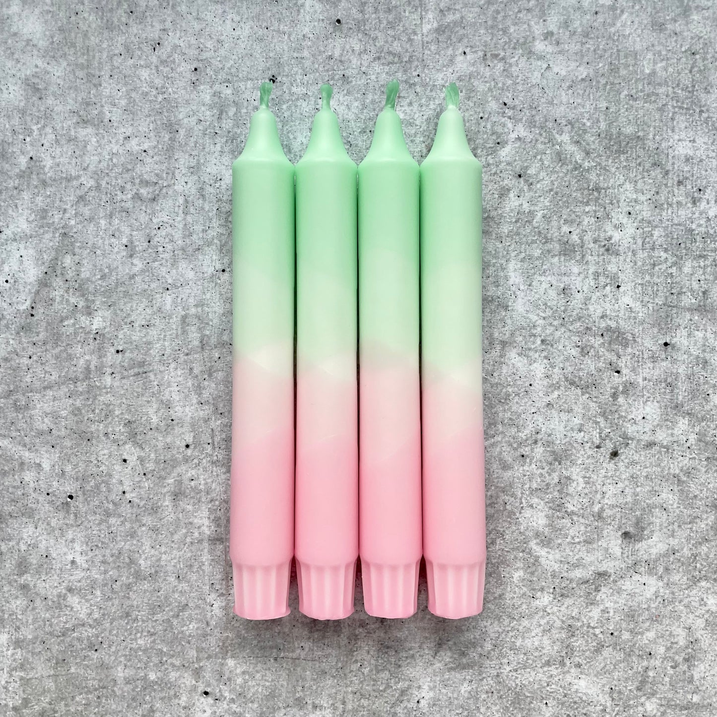 Dip Dye Kerzen in Pastell Mint und Rosa – 4 handgetauchte Stabkerzen