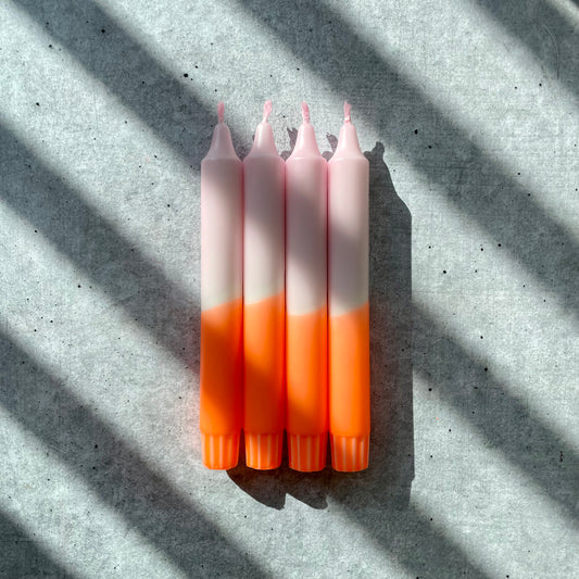 Dip Dye Kerzen Neonorange und Rosa – 4 handgemachte bunte Stabkerzen