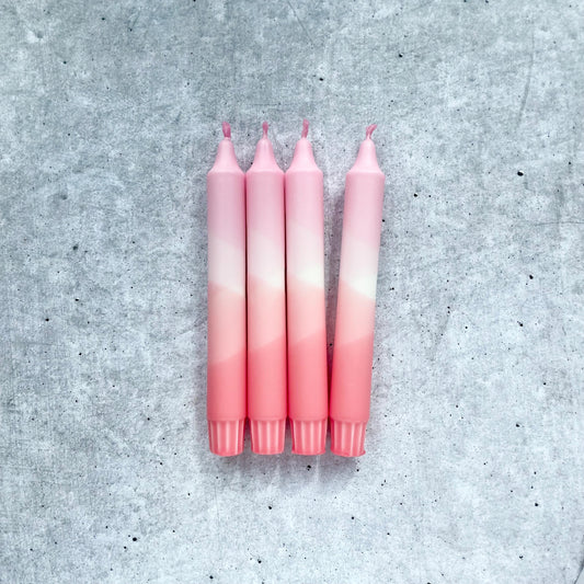 Dip Dye Kerzen Rosa-Peach 4er Set – pastellfarbene Kerzen für Frühlings- und Osterdeko